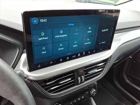 Used 2025 Ford Escape SE FWD image 14
