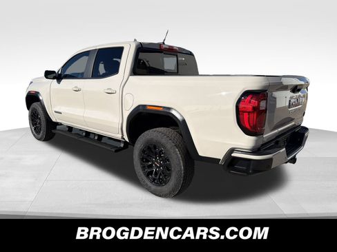 New 2026 GMC Canyon Elevation w/ Convenience Package RWD image 6
