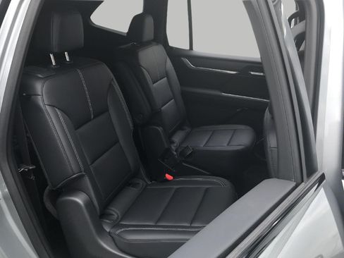 Used 2026 GMC Acadia Elevation w/ Black Edition AWD/4WD image 36