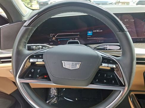 Certified 2025 Cadillac Escalade IQ Sport 2 w/ LPO, ONYX Package image 4