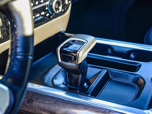 Used 2024 Chevrolet Silverado 1500 LTZ image 26