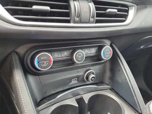 Used 2020 Alfa Romeo Stelvio Sport w/ Quick Order Package 22K Sport RWD image 28