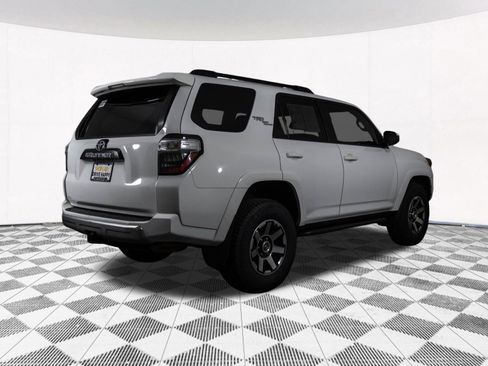 Used 2021 Toyota 4Runner TRD Off-Road AWD/4WD image 20