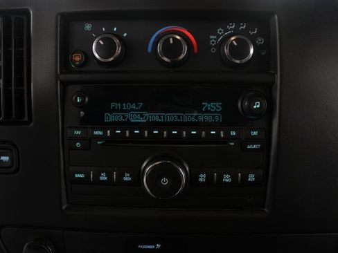 Used 2016 Chevrolet Express 3500 LT w/ LT Preferred Equipment Group image 3