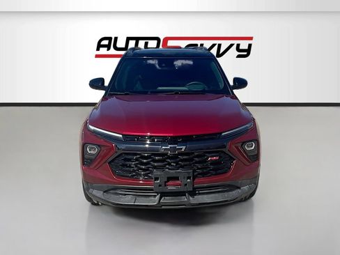 Used 2025 Chevrolet TrailBlazer RS w/ Convenience Package FWD image 2