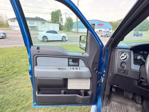 Used 2014 Ford F150 XLT w/ Equipment Group 302A Luxury AWD/4WD image 15