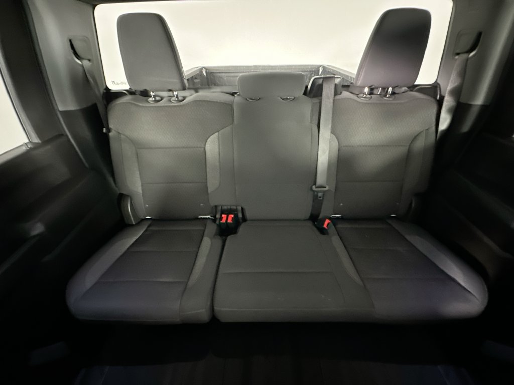 Used 2026 Chevrolet Silverado 2500 Custom AWD/4WD image 13