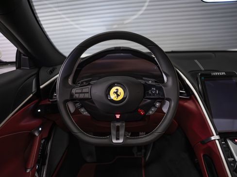 Used 2026 Ferrari Roma Spider RWD image 35