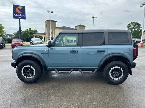 Used 2023 Ford Bronco Black Diamond w/ Sasquatch Package AWD/4WD image 4