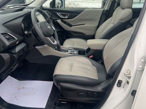 Used 2021 Subaru Forester Limited w/ Popular Package #3 image 9