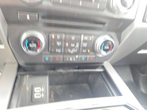 Used 2018 Ford F250 Platinum w/ Platinum Ultimate Package AWD/4WD image 36