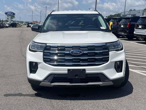 New 2026 Ford Explorer Active w/ Active Comfort Package RWD image 6