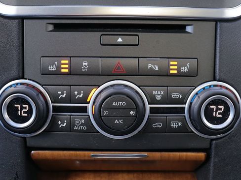 Used 2016 Land Rover LR4 HSE Silver Edition image 26