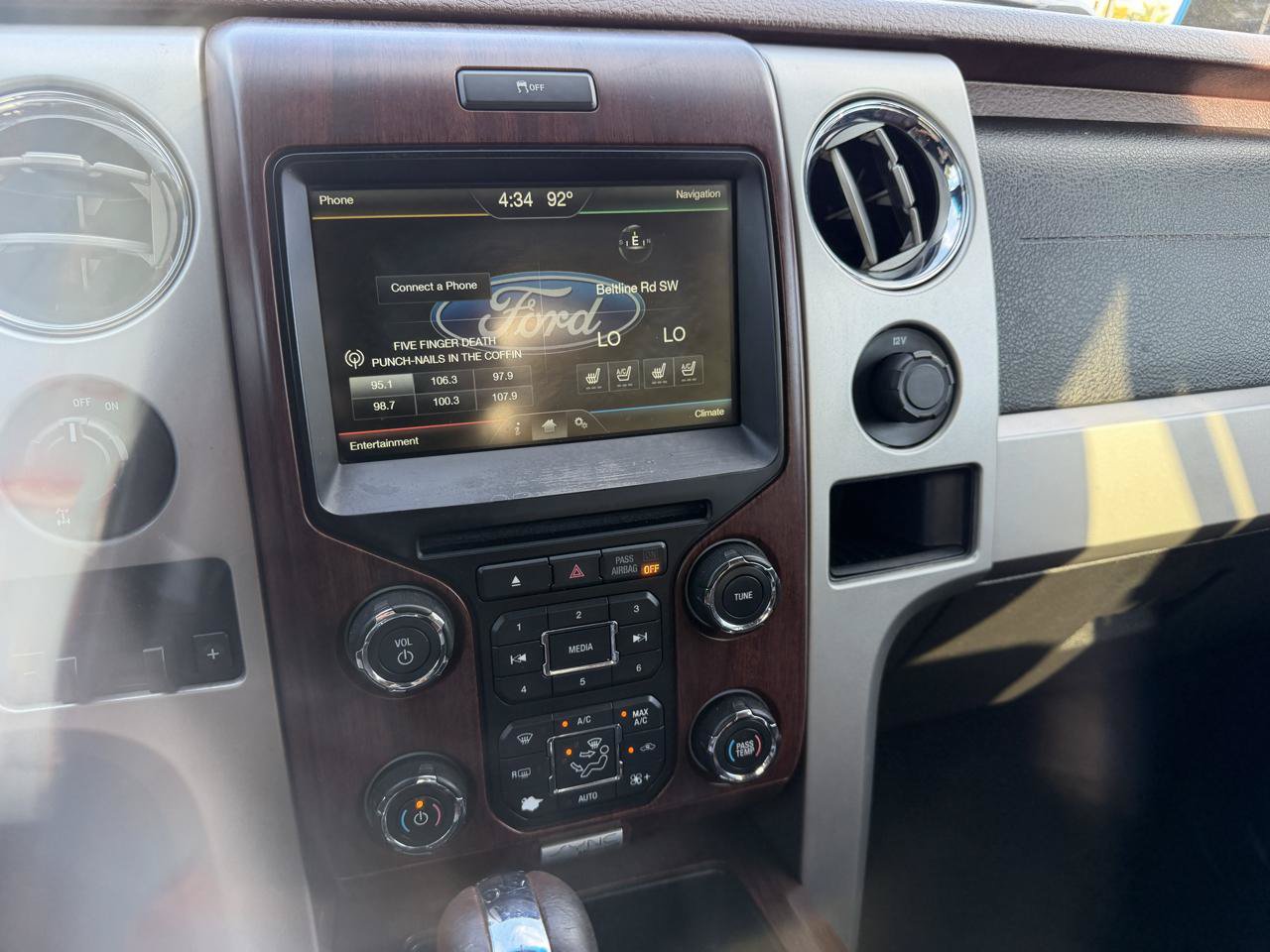 Used 2013 Ford F150 King Ranch w/ King Ranch Luxury Pkg RWD image 4