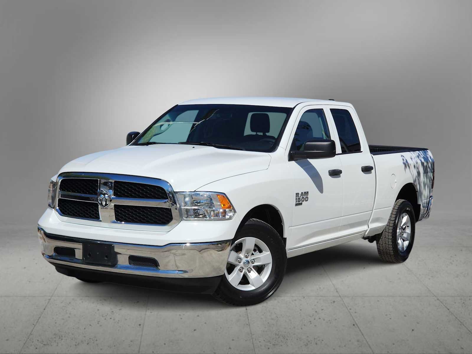Used 2024 RAM 1500 Classic SLT RWD image 1