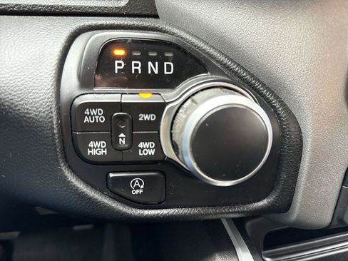 Used 2020 RAM 1500 Big Horn image 27