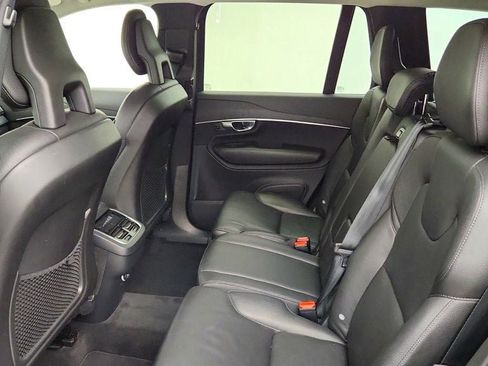 Used 2020 Volvo XC90 T6 Momentum AWD/4WD image 22