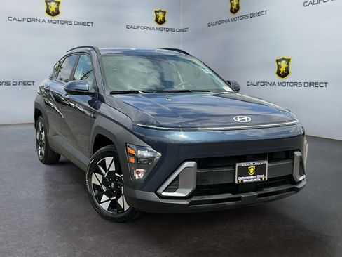Used 2025 Hyundai Kona SEL FWD image 3