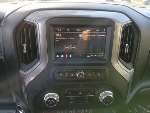 Used 2025 GMC Sierra 2500 Pro w/ Convenience Package image 21