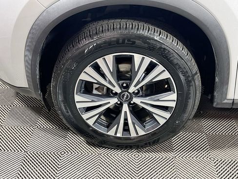 Used 2023 Nissan Rogue SV AWD/4WD image 27