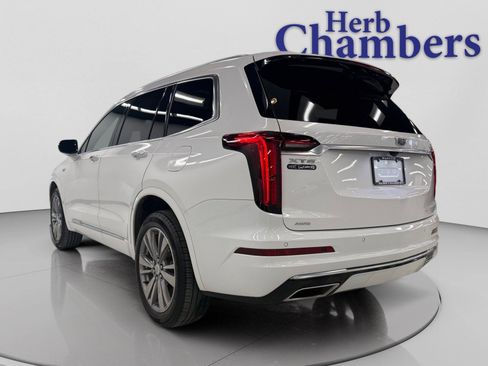 Certified 2024 Cadillac XT6 Premium Luxury image 3