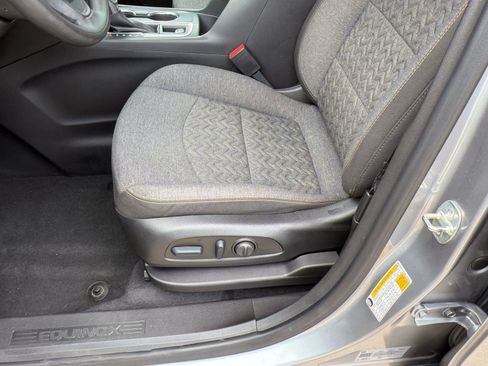 Used 2023 Chevrolet Equinox LT FWD image 15