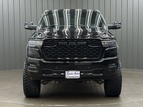 Used 2025 RAM 1500 Big Horn AWD/4WD image 8