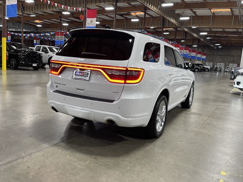 Used 2023 Dodge Durango GT AWD/4WD image 5