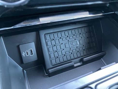 New 2025 Ford F150 Lariat w/ Equipment Group 502A High image 37