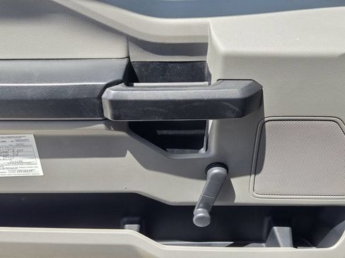 Used 2019 Ford F250 XL RWD image 23