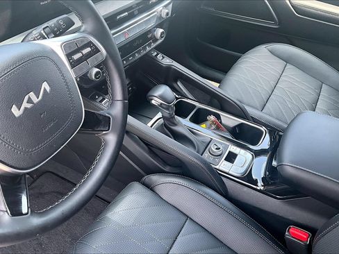 Used 2024 Kia Telluride SX Prestige X-Pro AWD/4WD image 15