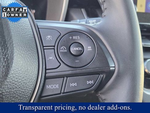 Used 2024 Toyota Corolla Cross XSE image 24