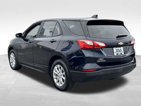 Used 2020 Chevrolet Equinox LS image 26