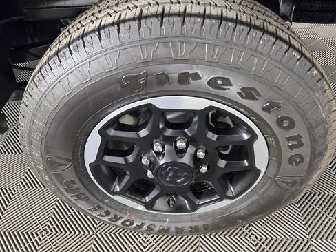 Used 2025 RAM 2500 Laramie RWD image 23