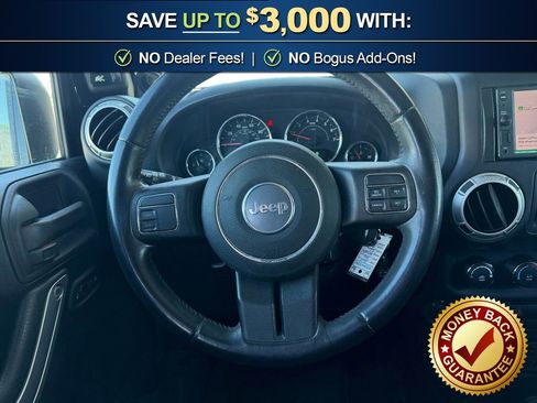 Used 2013 Jeep Wrangler Unlimited Sahara image 18