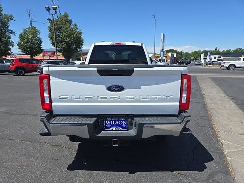 Used 2024 Ford F250 XLT AWD/4WD image 6