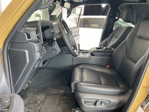 Used 2025 Toyota Land Cruiser w/ Premium Package AWD/4WD image 14