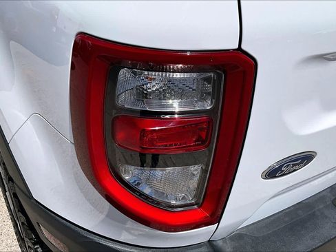Certified 2022 Ford Bronco Sport AWD/4WD image 27
