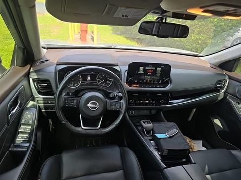 Used 2023 Nissan Rogue SL w/ SL Premium Package FWD image 10
