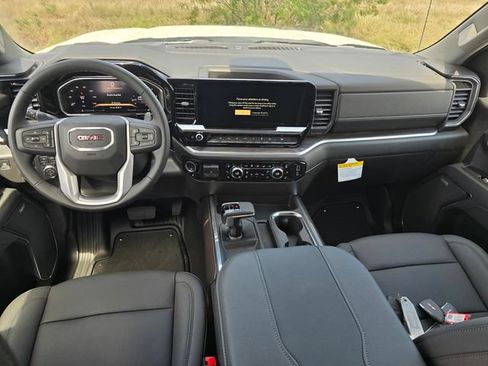 New 2026 GMC Sierra 1500 SLT AWD/4WD image 12