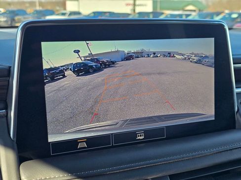 Used 2021 Chevrolet Tahoe Z71 AWD/4WD image 46