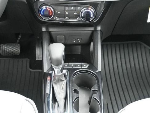 New 2026 Chevrolet TrailBlazer LT w/ Midnight Edition FWD image 22