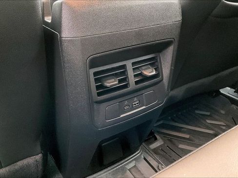Used 2024 Chevrolet Colorado ZR2 w/ ZR2 Convenience Package III AWD/4WD image 11