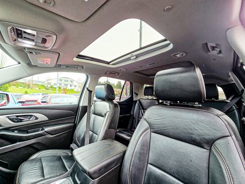 Used 2019 Chevrolet Traverse High Country image 11