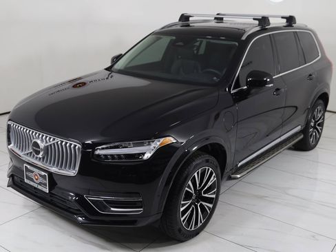 Used 2023 Volvo XC90 T8 Plus image 31