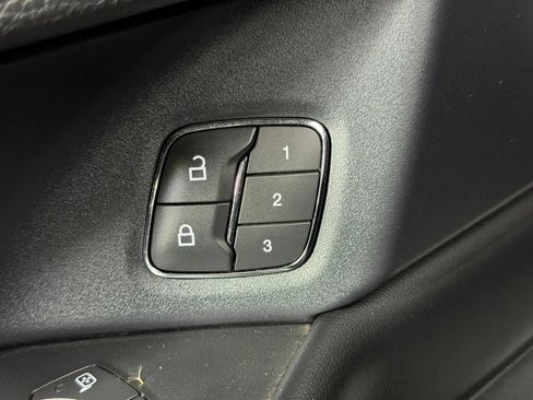 Used 2019 Ford Expedition Max Platinum AWD/4WD image 36