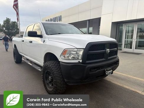 Used 2017 RAM 2500 Tradesman AWD/4WD image 1