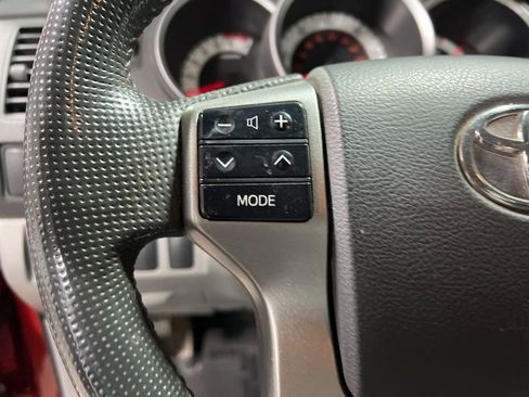Used 2013 Toyota Tacoma PreRunner image 20