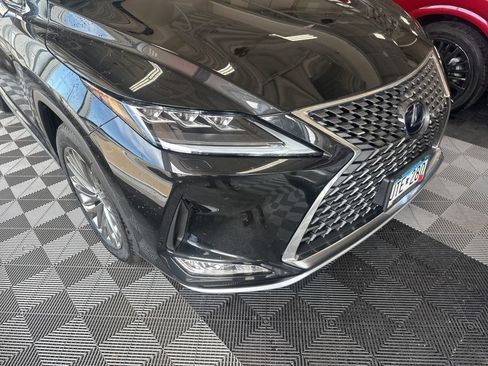 Used 2022 Lexus RX 450h AWD w/ Luxury Package image 23