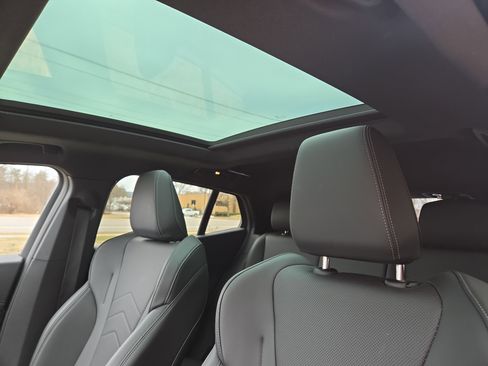 Used 2025 BMW X2 xDrive28i image 27